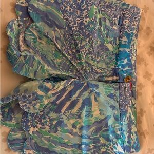 Lilly Pulitzer Blue and Green Women's Shorts